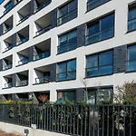 Airport Lirowa - P&O Serviced Apartments